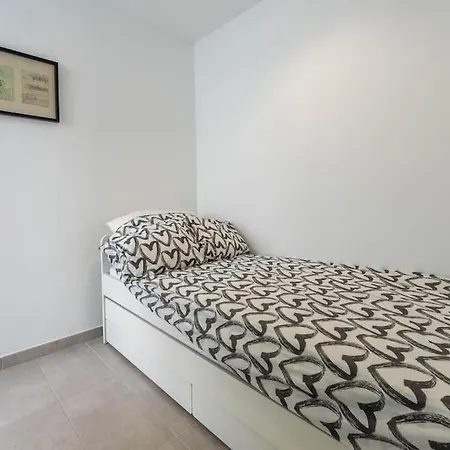 Atico Deluxe Monaco 139 *