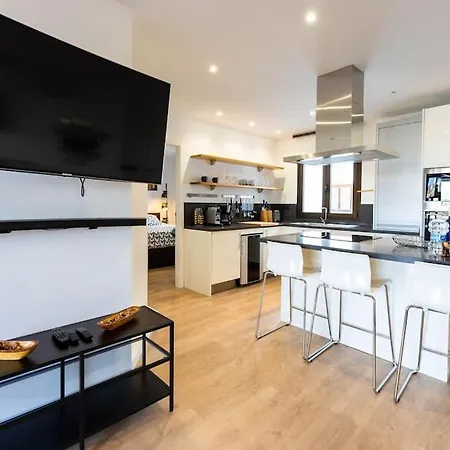 Atico Deluxe Monaco 139 * サンタクルスデテネリフェ