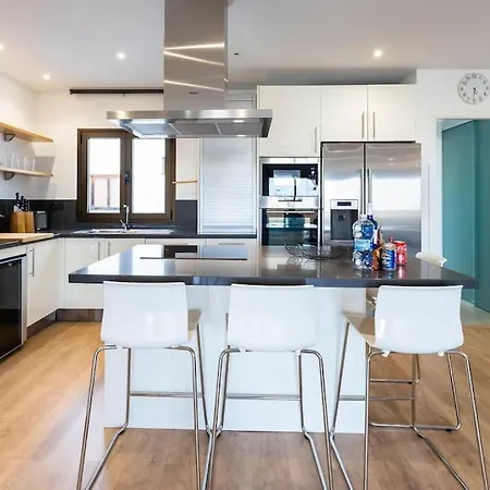 Atico Deluxe Monaco 139 アパート