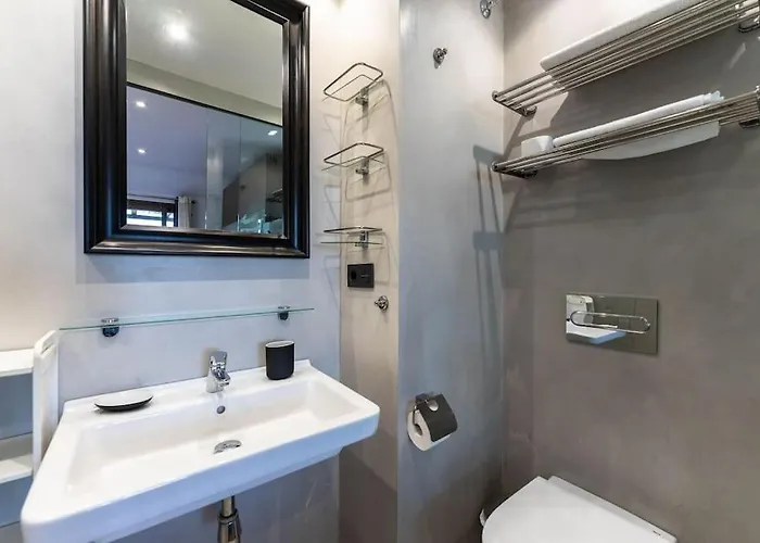 Atico Deluxe Monaco 139 *